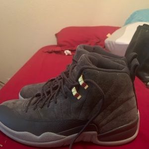 Jordan 12 Retro Wolf Grey